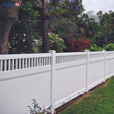 vinyl privacy fence panels (2).jpg
